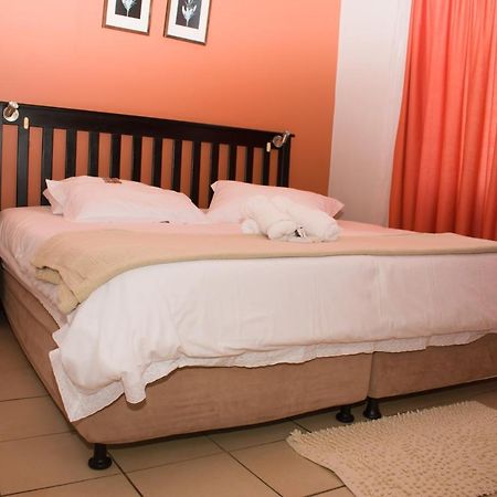 Tina'S Bed And Breakfast Swakopmund Kültér fotó